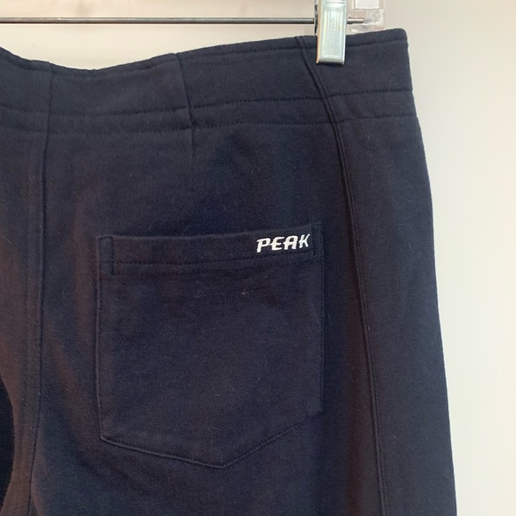 Peak Performance High Tech Sweatsuit - Picture 6 of 16